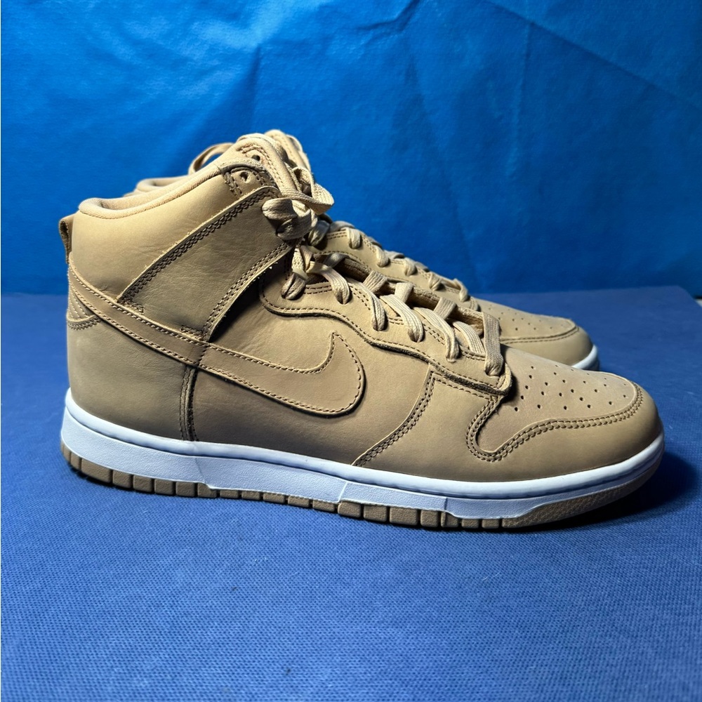 NWOT Nike Dunk High Premium Vachetta Tan.